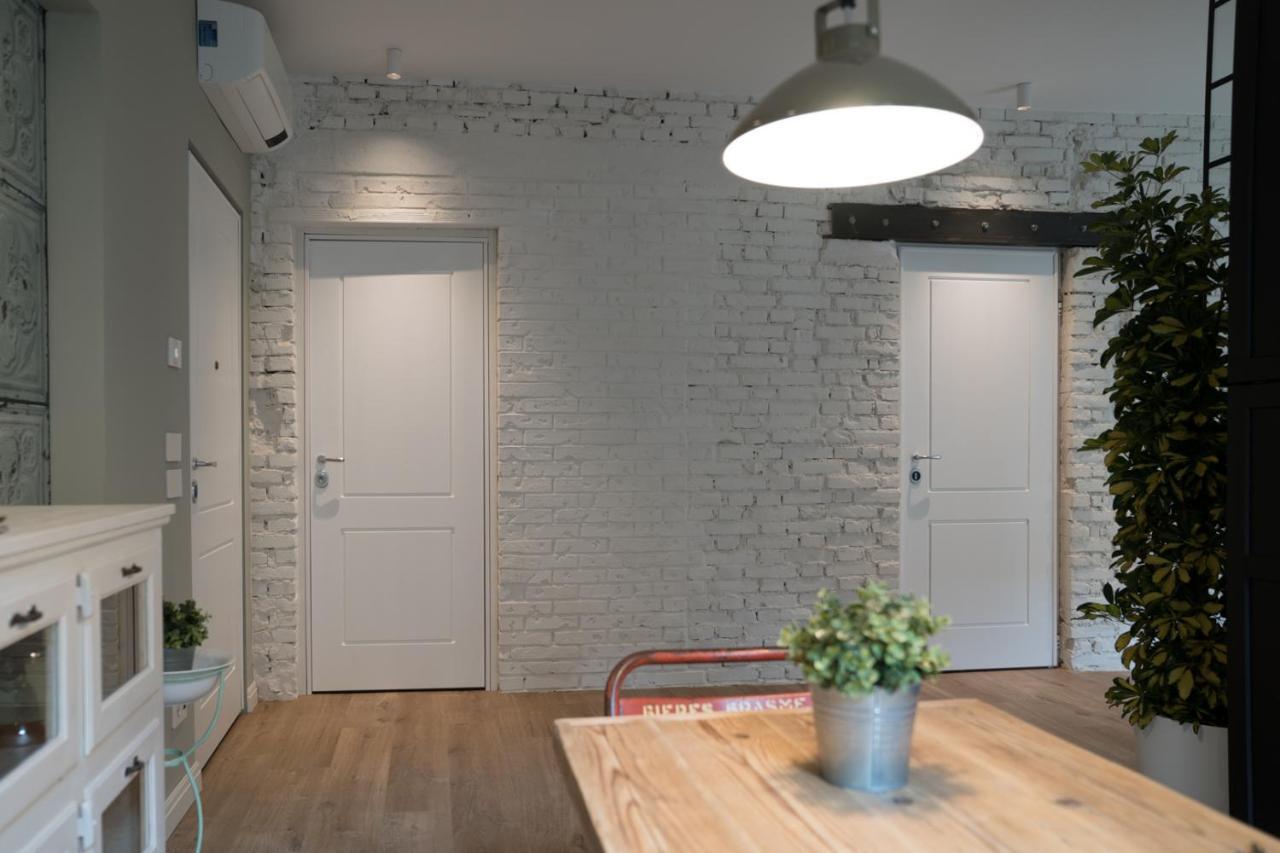 Santa Chiara 11 - Rooms -Верона Екстериор снимка